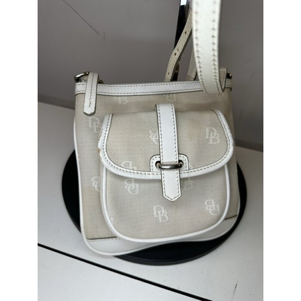 DOONEY & BOURKE Signature Canvas Gray & White Leather Trim Carrier Crossbody Bag